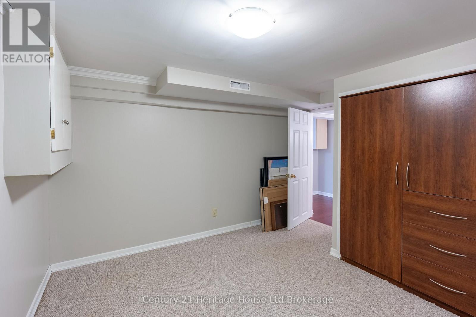 93 James Avenue, Tillsonburg, ON - Indoor Photo Showing Other Room