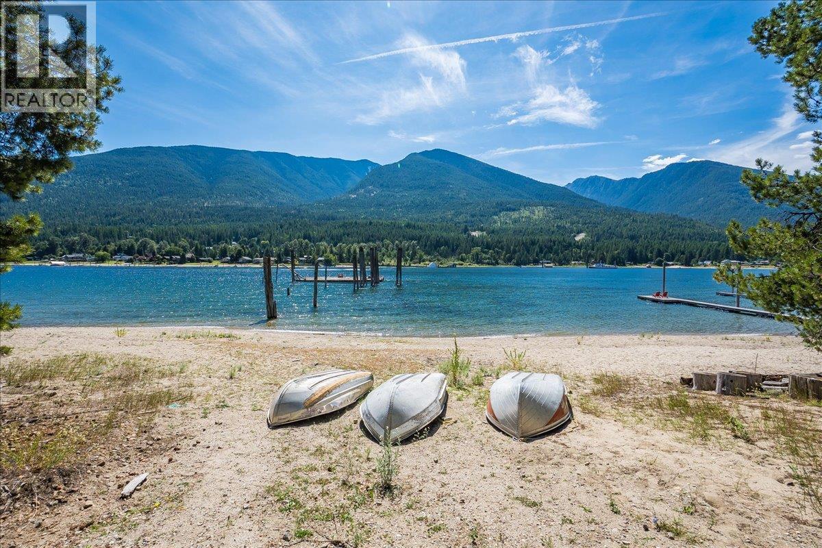 7691 Balfour Wharf Road, Balfour, BC - Outdoor With Body Of Water With View