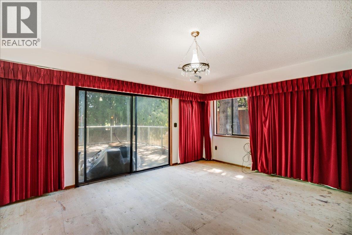 7691 Balfour Wharf Road, Balfour, BC - Indoor Photo Showing Other Room