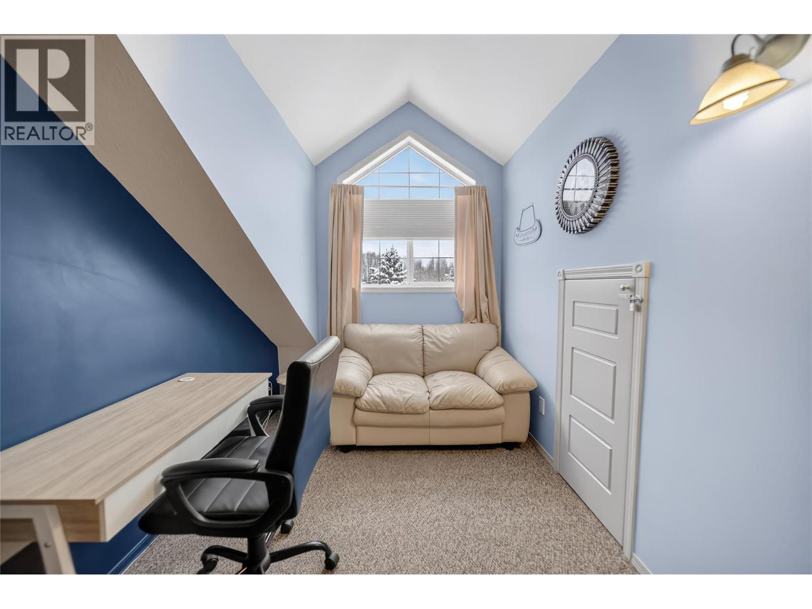 400 Riverside Way Unit# 438, Fernie, BC - Indoor