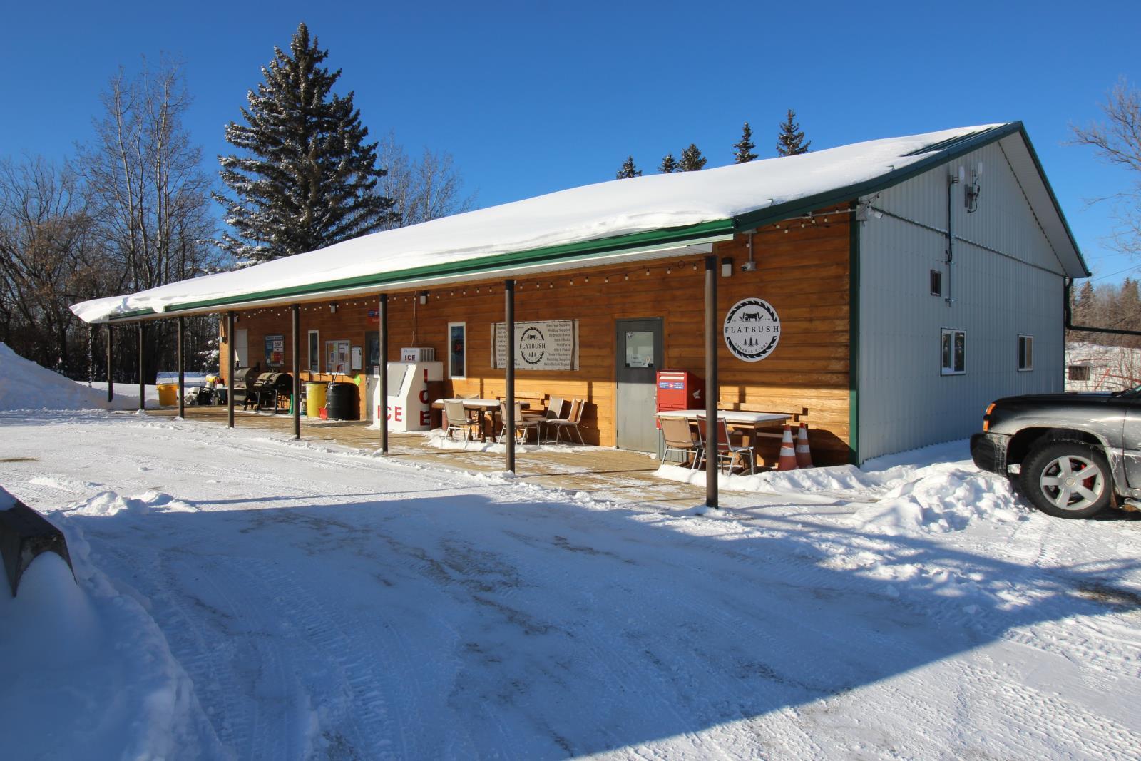 30 Centre Ave, Flatbush, AB