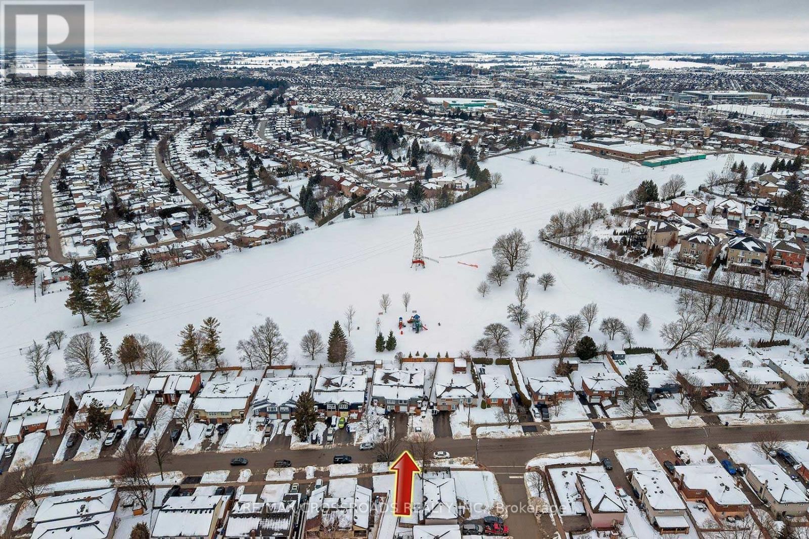 184 Collings Avenue, Bradford West Gwillimbury, ON - Outdoor With View