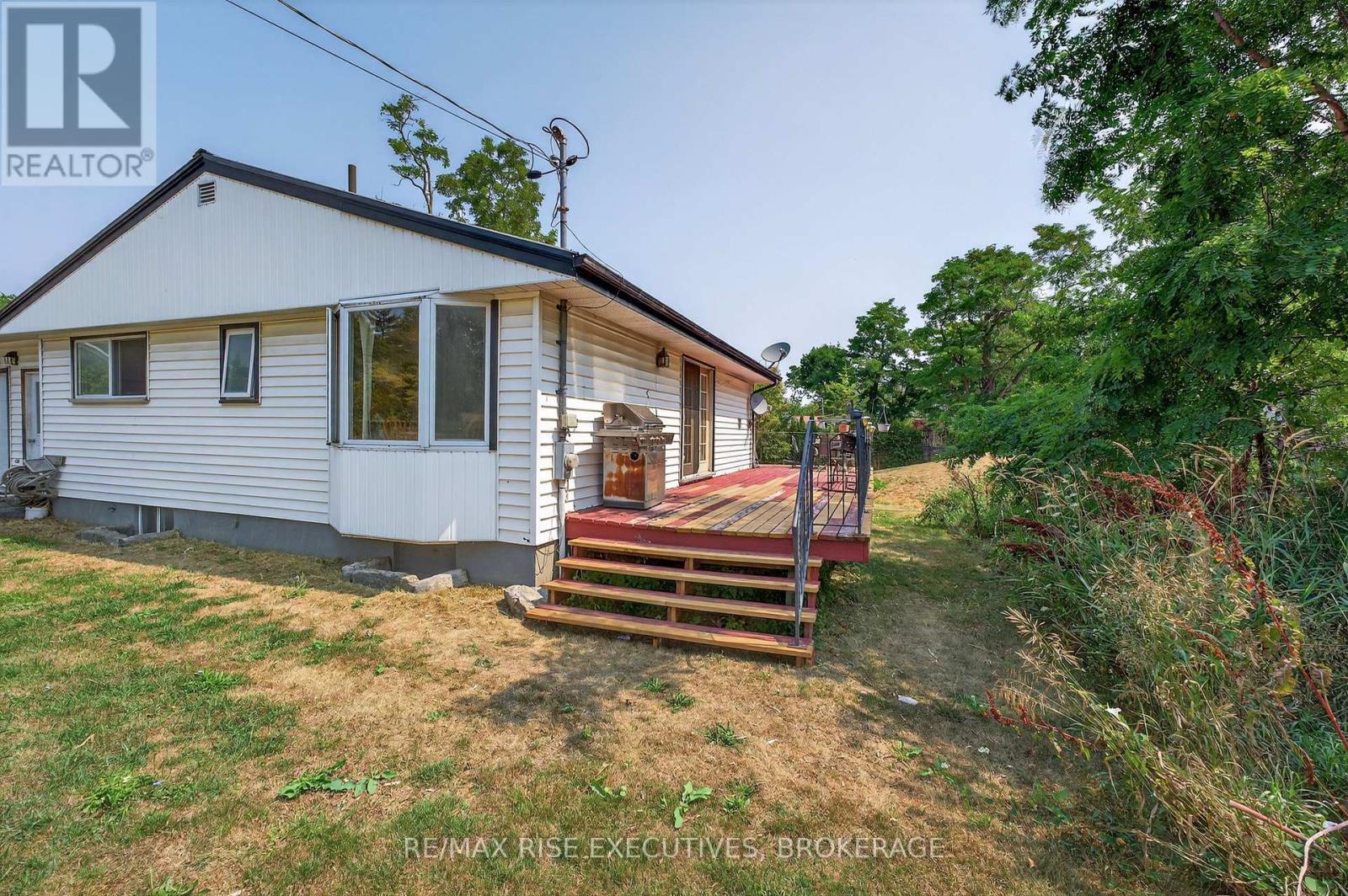 14 Highway 95, Frontenac Islands (The Islands), ON - Outdoor