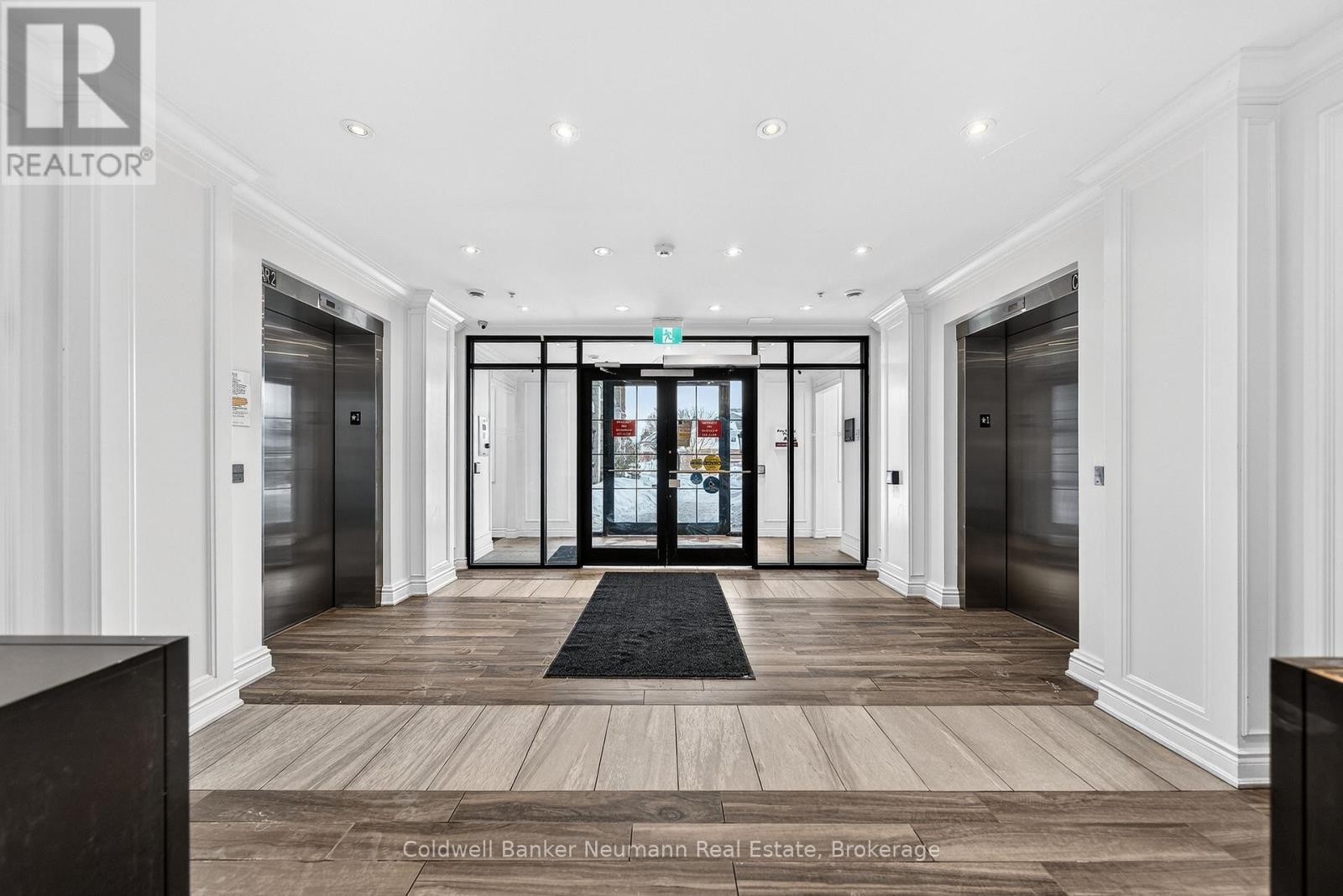 316 - 1077 Gordon Street, Guelph (Kortright West), ON - Indoor Photo Showing Other Room