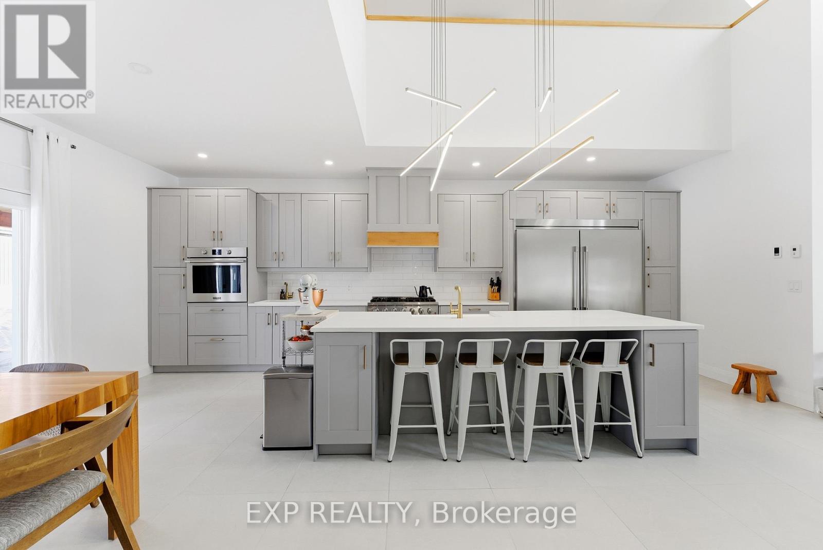 3289 Blessington Road, Tyendinaga (Tyendinaga Township), ON - Indoor Photo Showing Kitchen