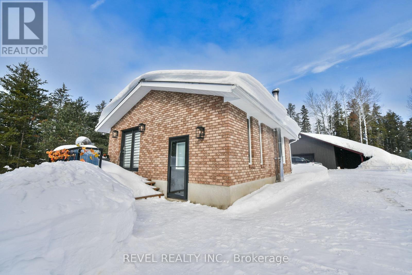 978 Municipal Road, Timmins (Tm - Outside East), ON - Outdoor