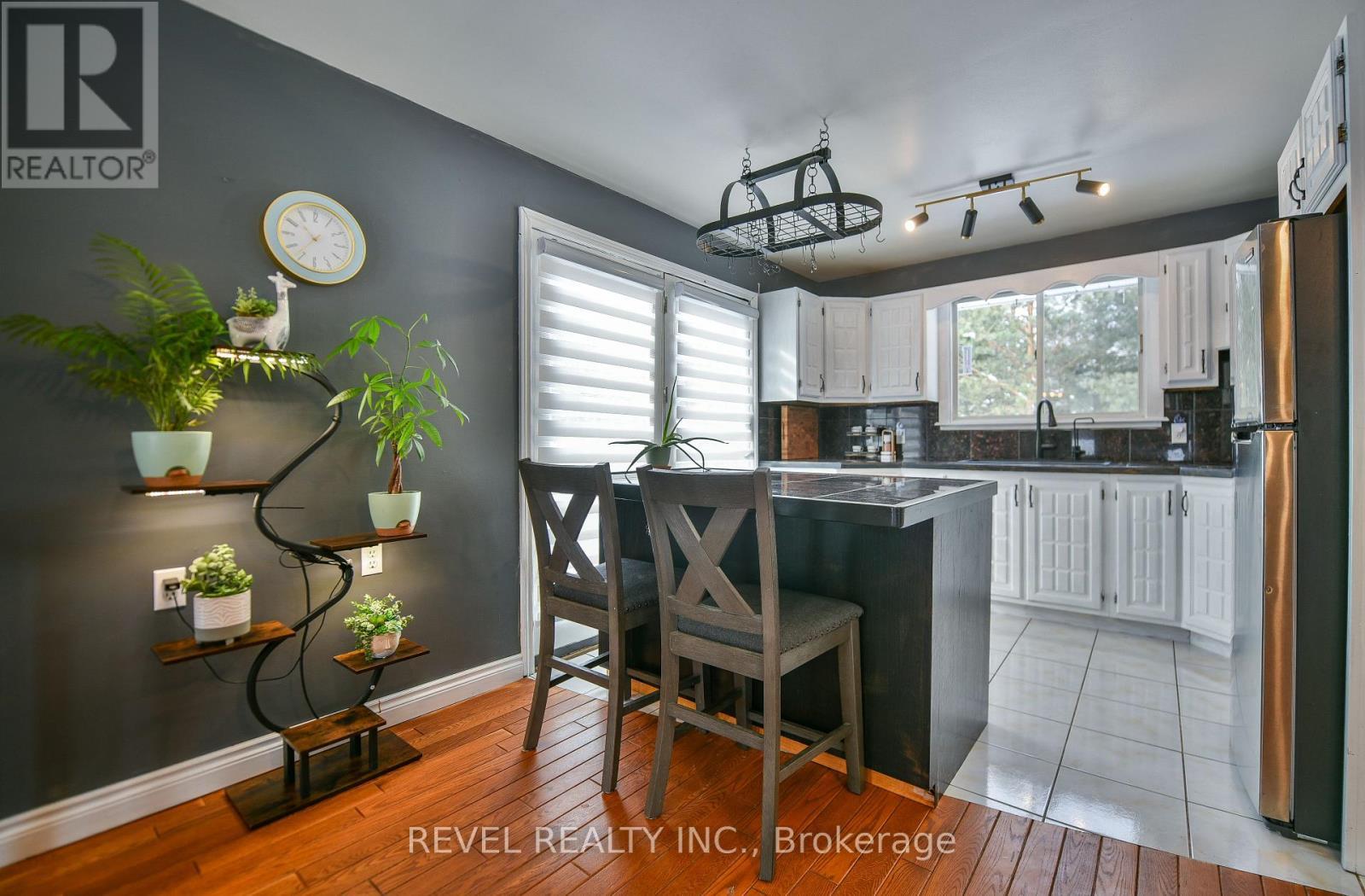 978 Municipal Road, Timmins (Tm - Outside East), ON - Indoor Photo Showing Other Room