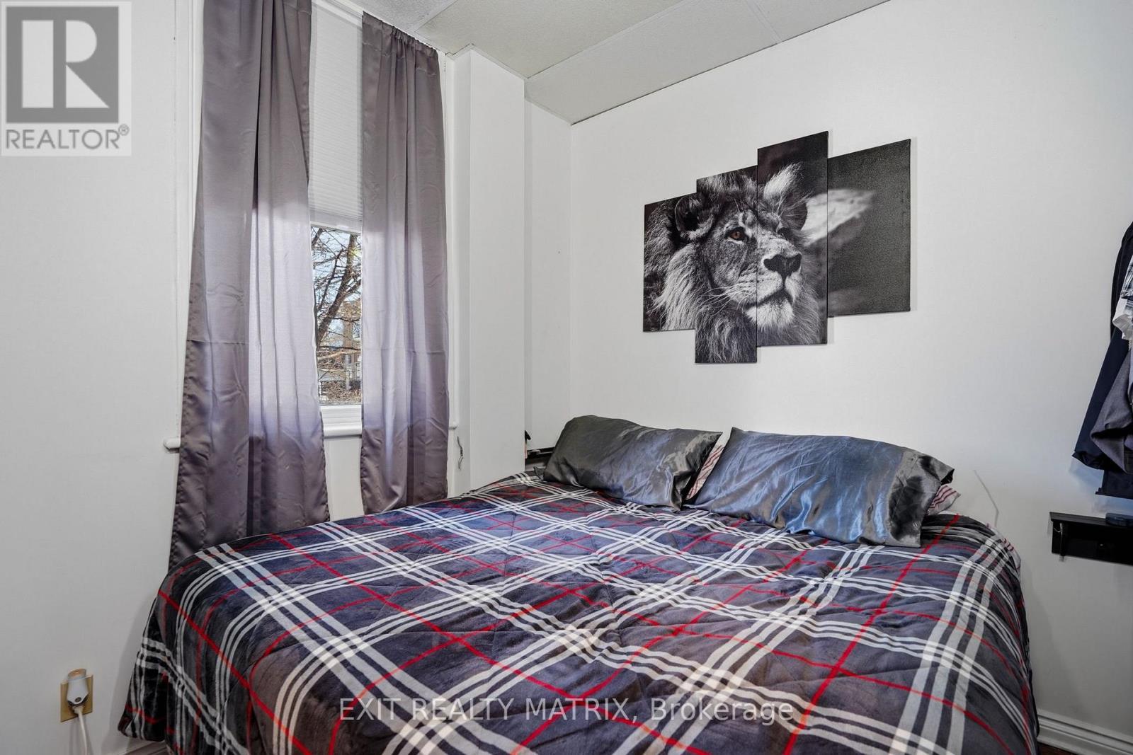 5505 Osgoode Main Street, Ottawa, ON - Indoor Photo Showing Bedroom