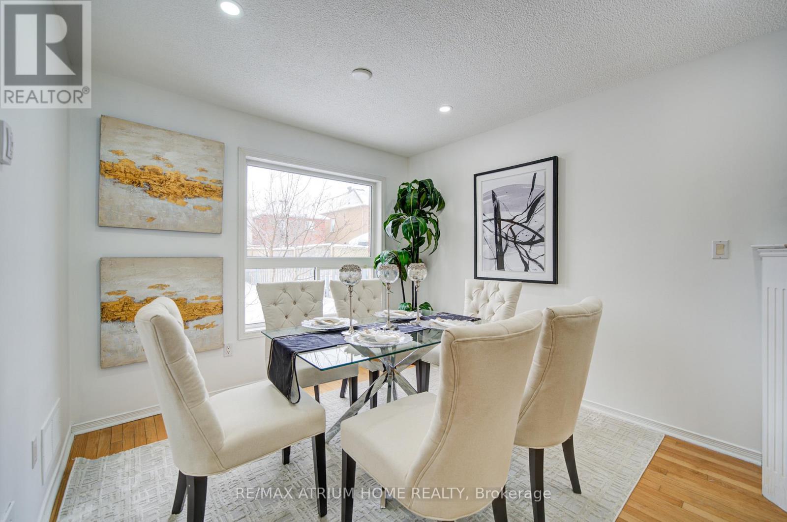 59 Hollybush Drive, Vaughan, ON - Indoor Photo Showing Dining Room
