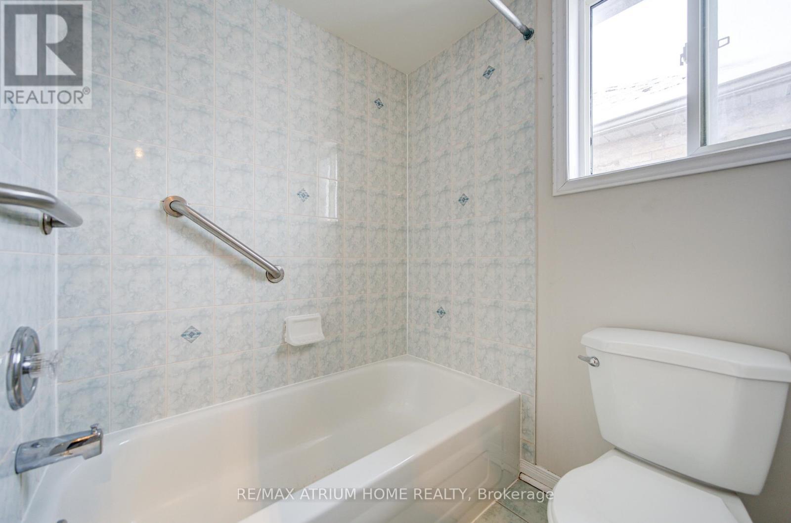 59 Hollybush Drive, Vaughan, ON - Indoor Photo Showing Bathroom