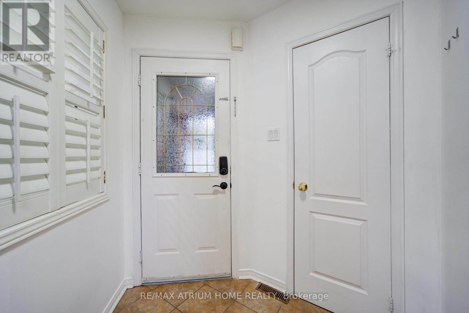 59 Hollybush Drive, Vaughan, ON - Indoor Photo Showing Other Room