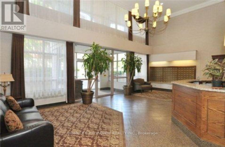 Building Lobby - 315 - 2 Clairtrell Road, Toronto, ON - Indoor Photo Showing Other Room