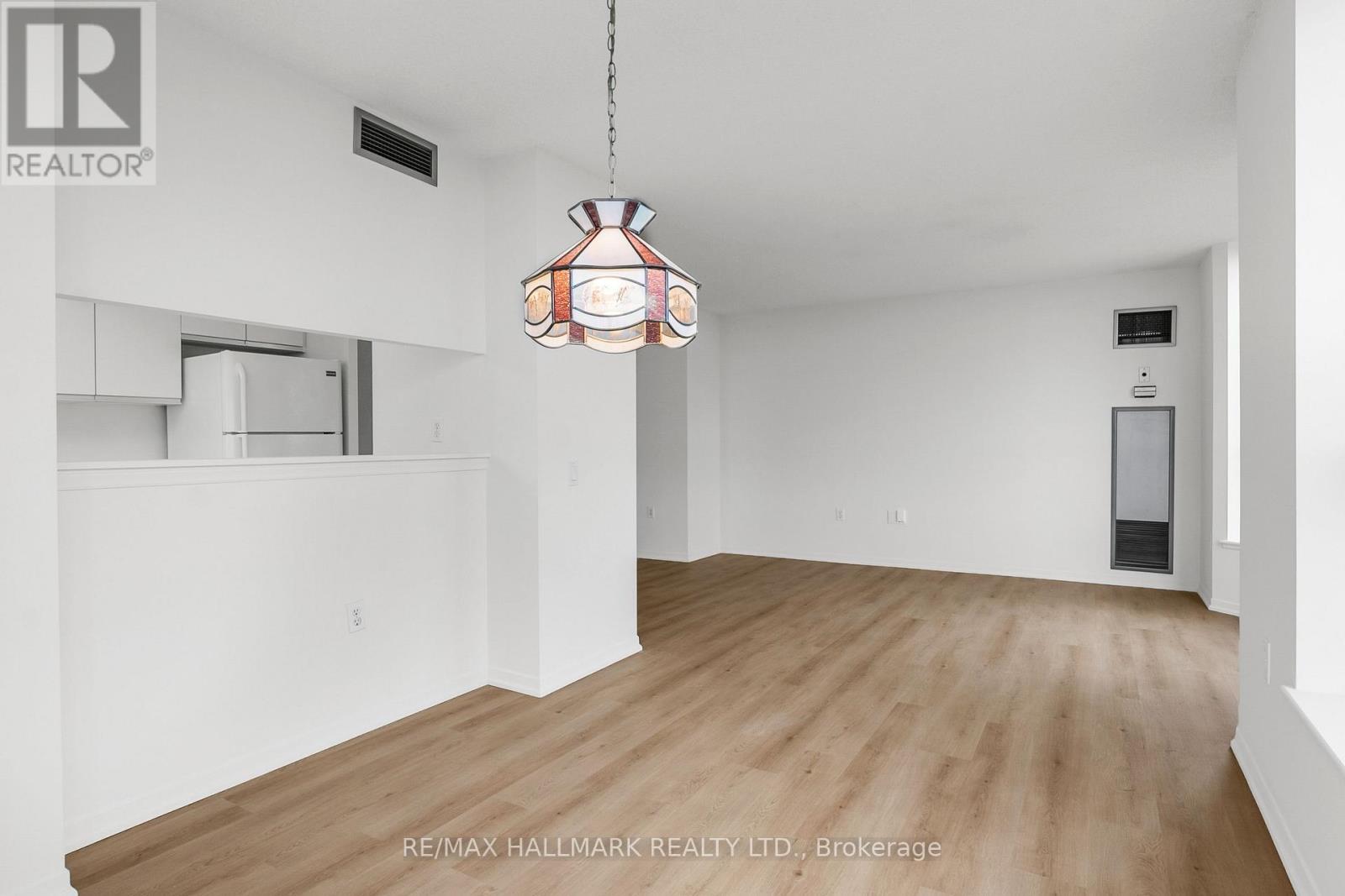 1103 - 21 Overlea Boulevard, Toronto, ON - Indoor Photo Showing Other Room