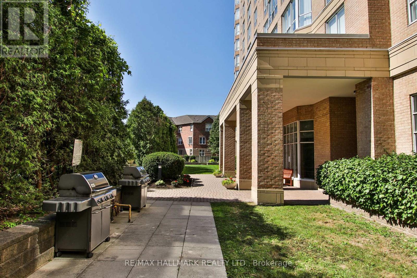 1103 - 21 Overlea Boulevard, Toronto, ON - Outdoor