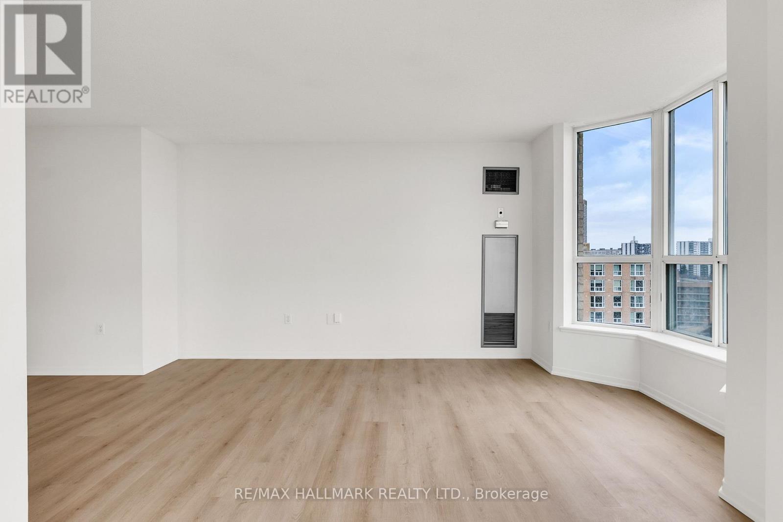 1103 - 21 Overlea Boulevard, Toronto, ON - Indoor Photo Showing Other Room