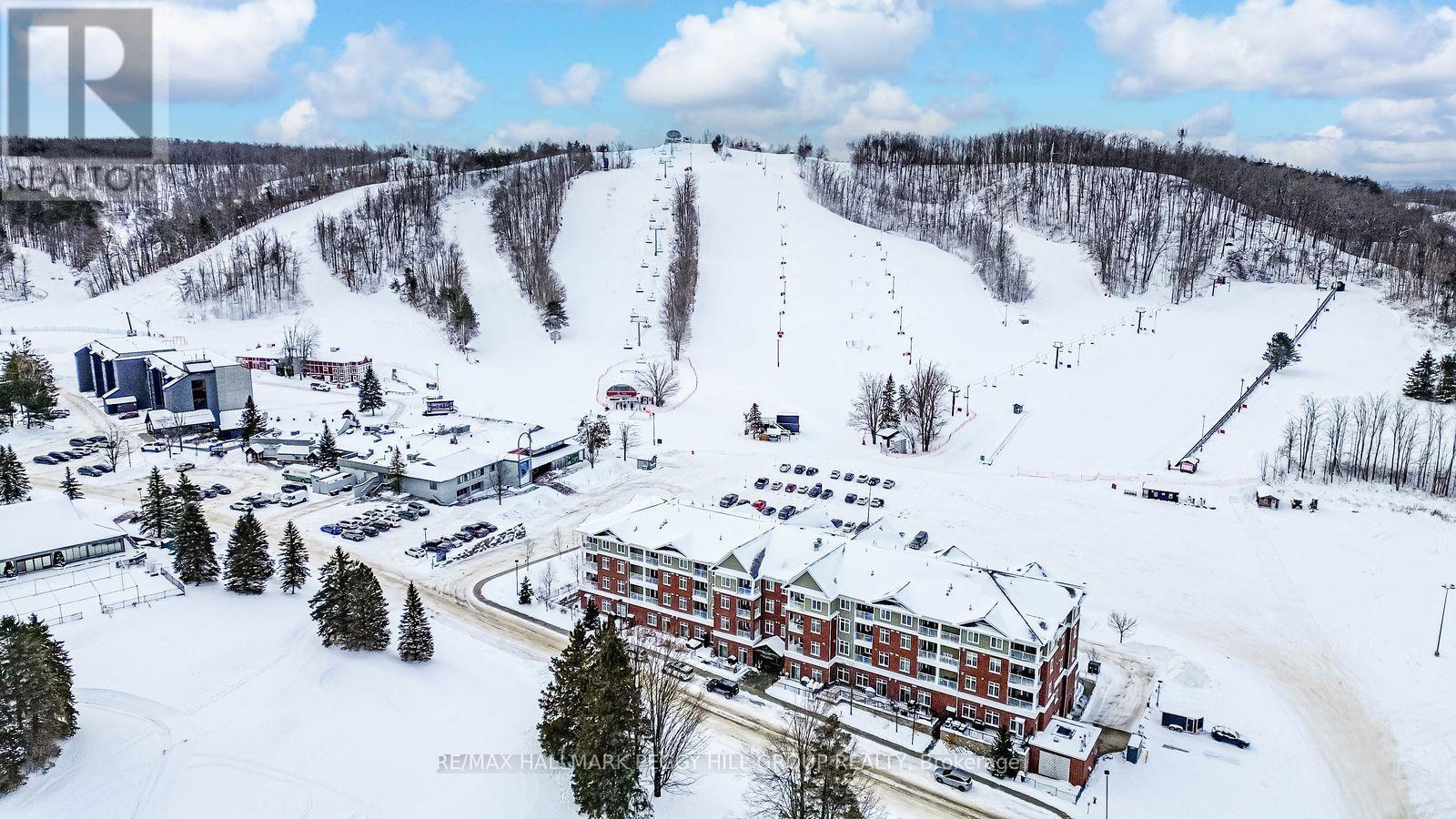 217 - 40 Horseshoe Boulevard, Oro-Medonte, ON - Outdoor With View