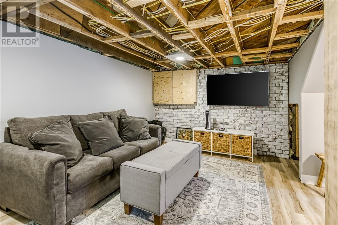 411 Ester Street, Sudbury, ON - Indoor Photo Showing Basement