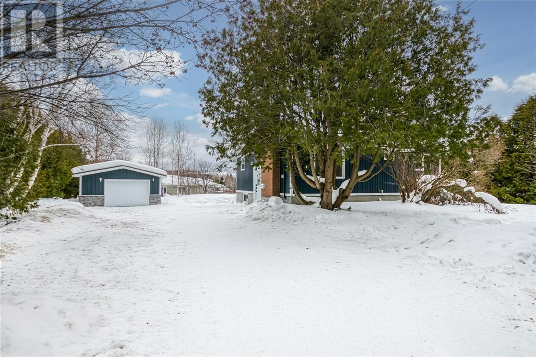 411 Ester Street, Sudbury, ON - Outdoor