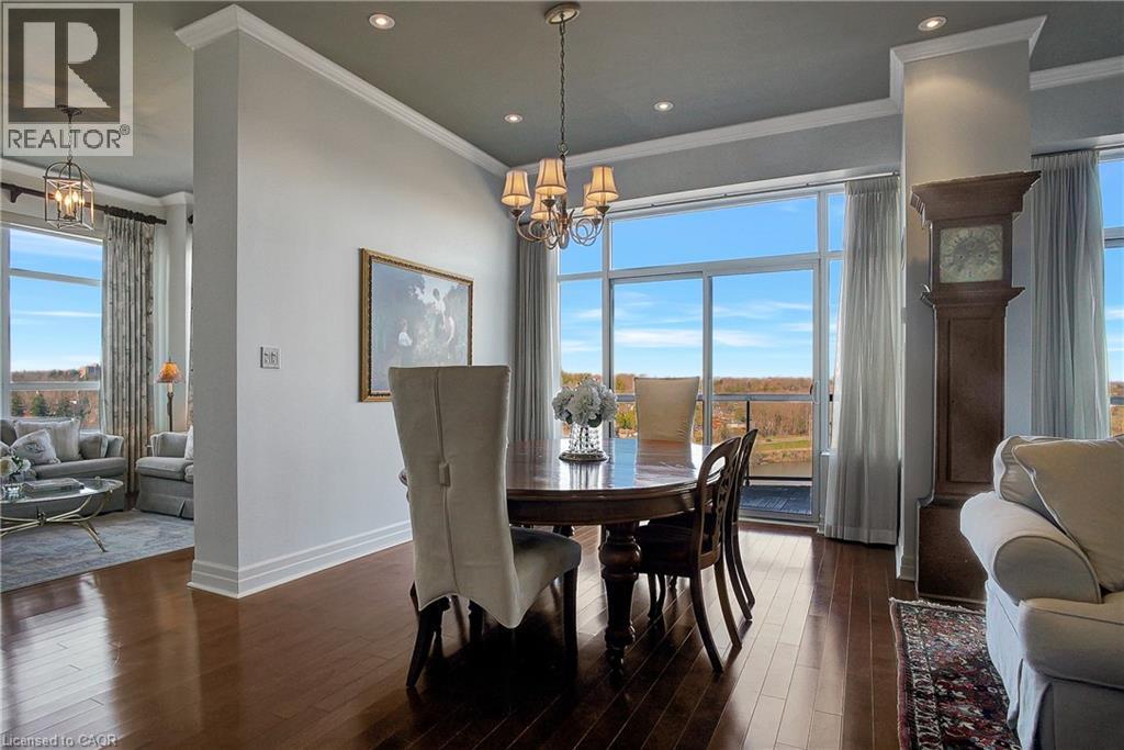 170 Water Street N Unit# Uph4, Cambridge, ON - Indoor Photo Showing Dining Room