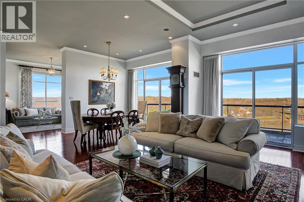 170 Water Street N Unit# Uph4, Cambridge, ON - Indoor Photo Showing Living Room