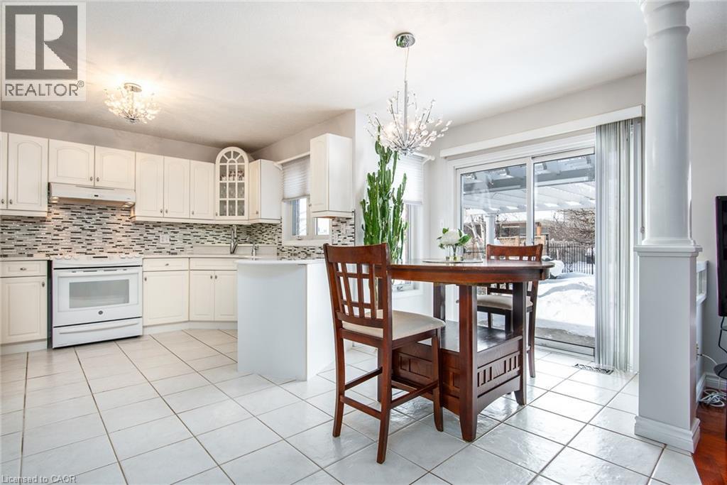 110 Deer Ridge Drive, Kitchener, ON - Indoor