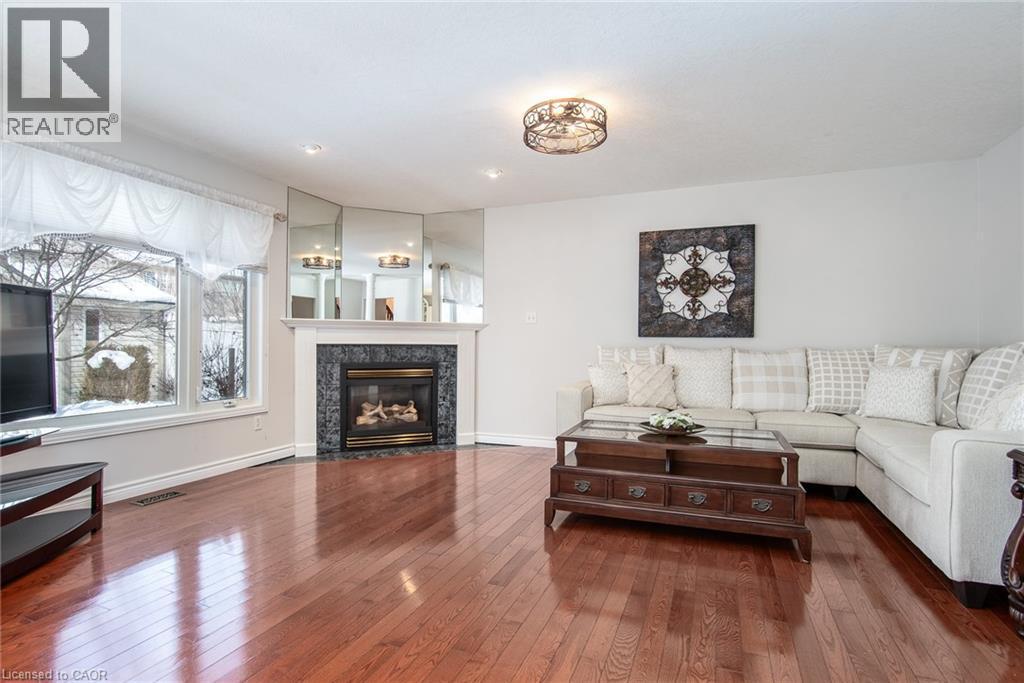 110 Deer Ridge Drive, Kitchener, ON - Indoor Photo Showing Living Room With Fireplace