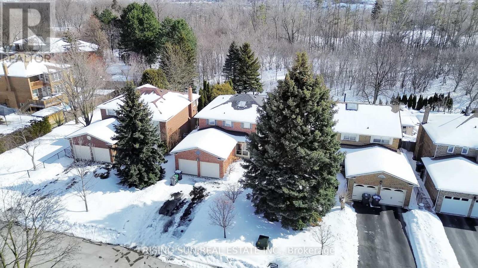 122 Barr Crescent, Brampton, ON - Outdoor