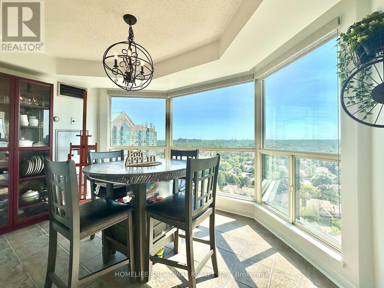 Beautiful Peaceful and Bright Panoramic View! - 1709 - 2155 Burnhamthorpe Road W, Mississauga, ON - Indoor Photo Showing Dining Room