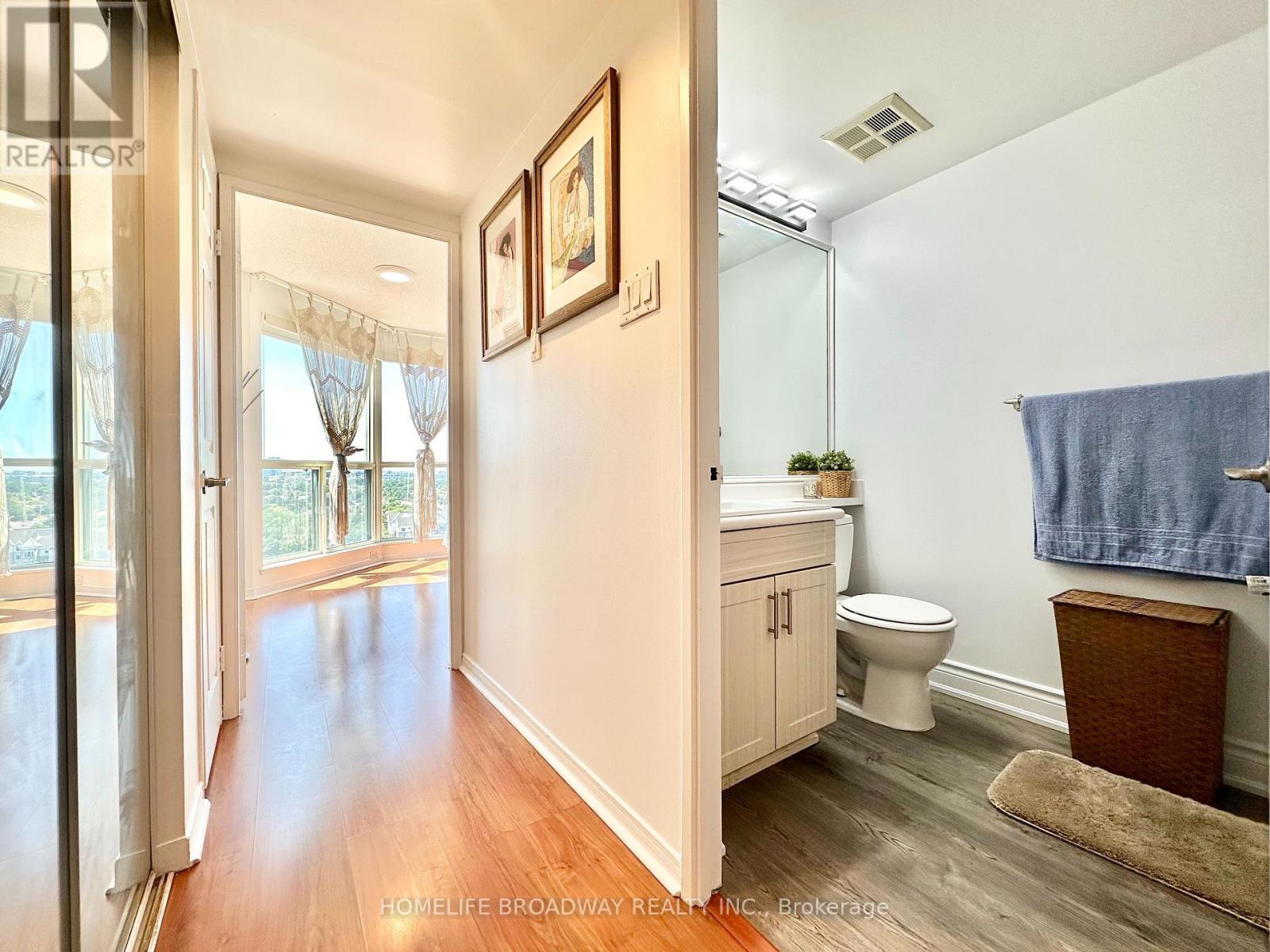 Common Bathroom with Shower Stall - 1709 - 2155 Burnhamthorpe Road W, Mississauga, ON - Indoor Photo Showing Bathroom