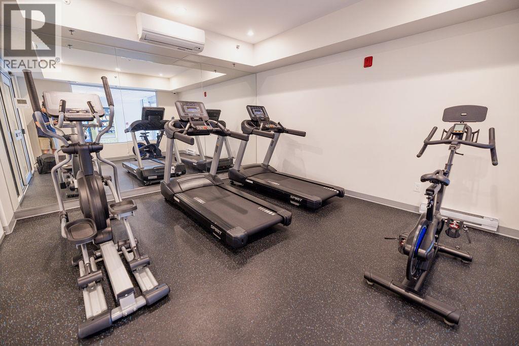 2555 Lakeshore Road Unit# 211, Vernon, BC - Indoor Photo Showing Gym Room