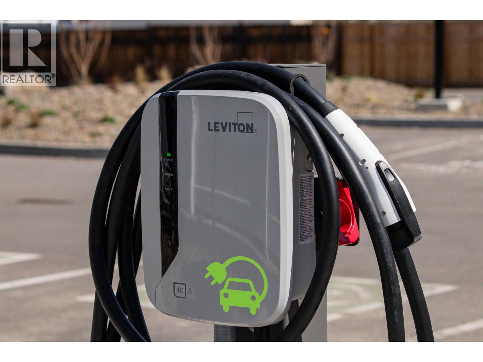 2555 Lakeshore Road Unit# 211, Vernon, BC - Indoor With Storage