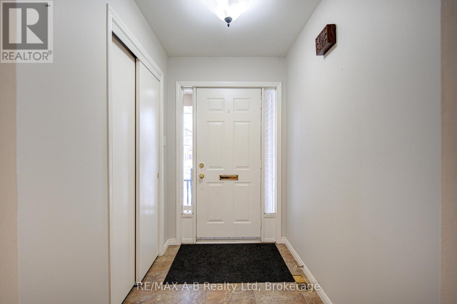 493 Hibernia Street, Stratford, ON - Indoor Photo Showing Other Room