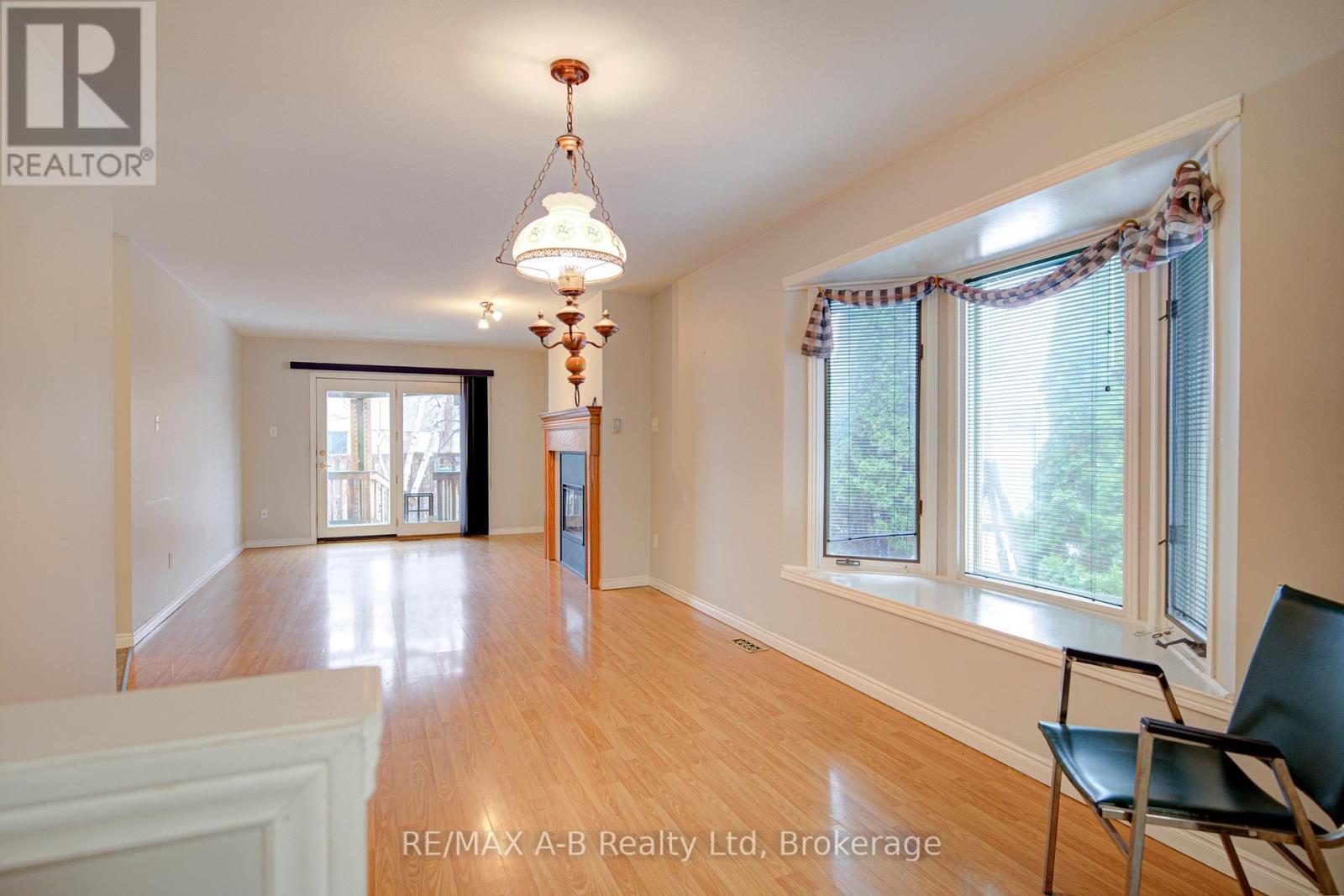 493 Hibernia Street, Stratford, ON - Indoor Photo Showing Other Room