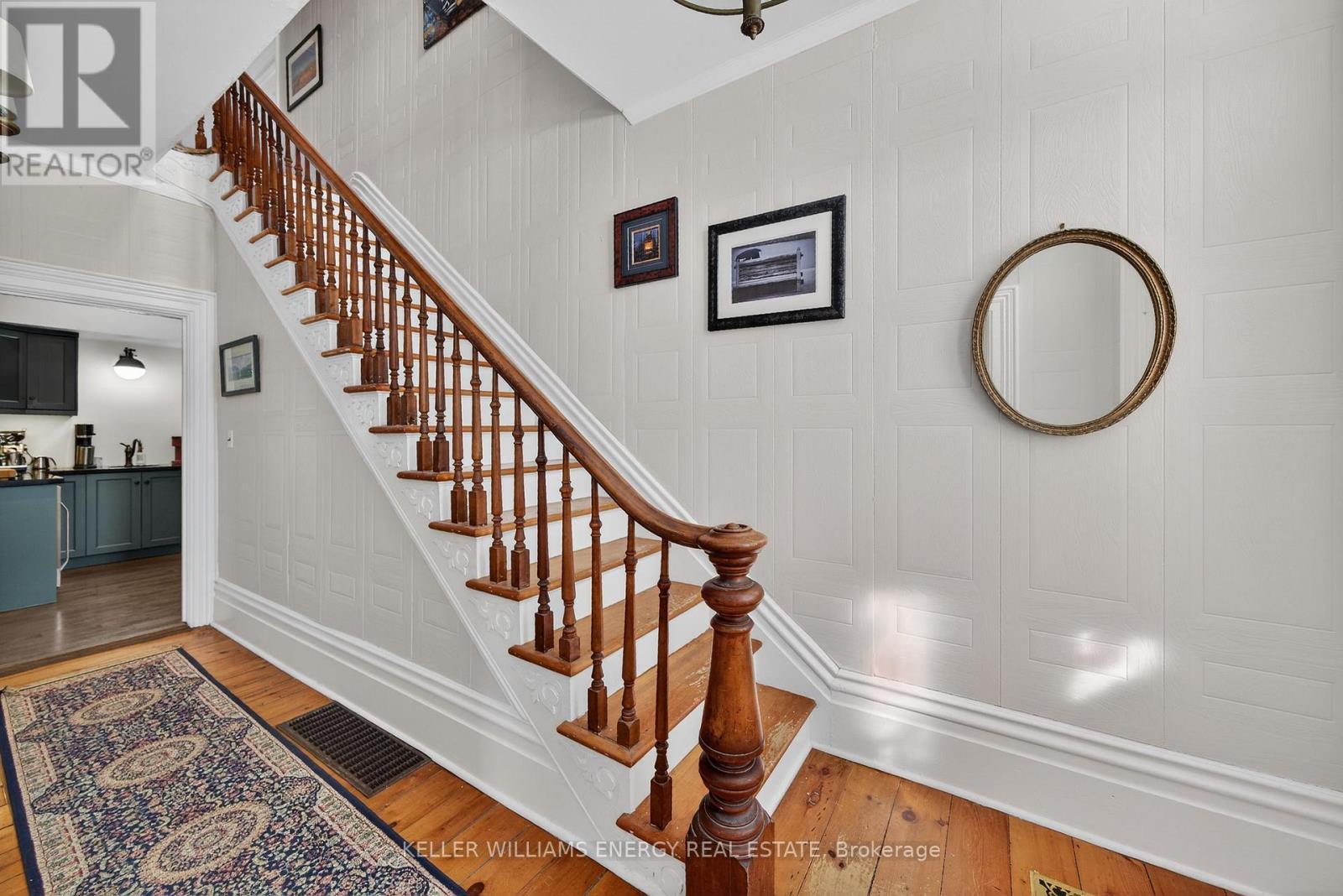 To upper level - 339 Elmbrook Road, Prince Edward County (Sophiasburg Ward), ON - Indoor Photo Showing Other Room