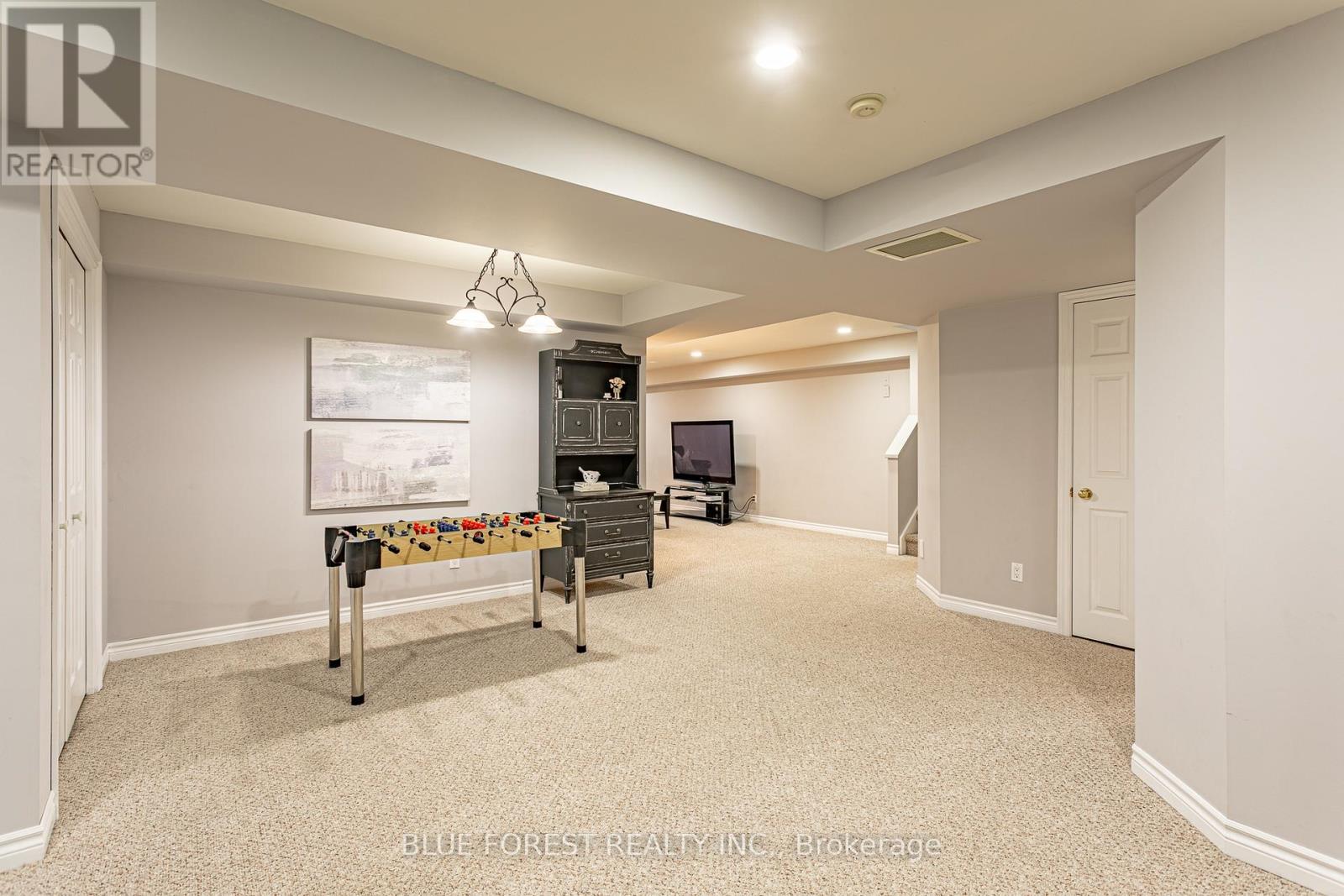 49 Parkview Drive, Thames Centre (Dorchester), ON - Indoor Photo Showing Other Room