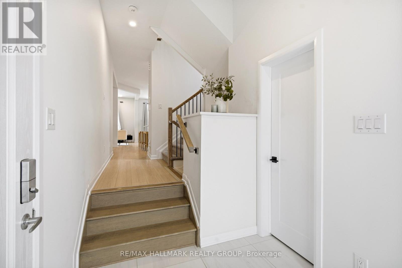 120 Lynn Coulter Street, Ottawa, ON - Indoor Photo Showing Other Room