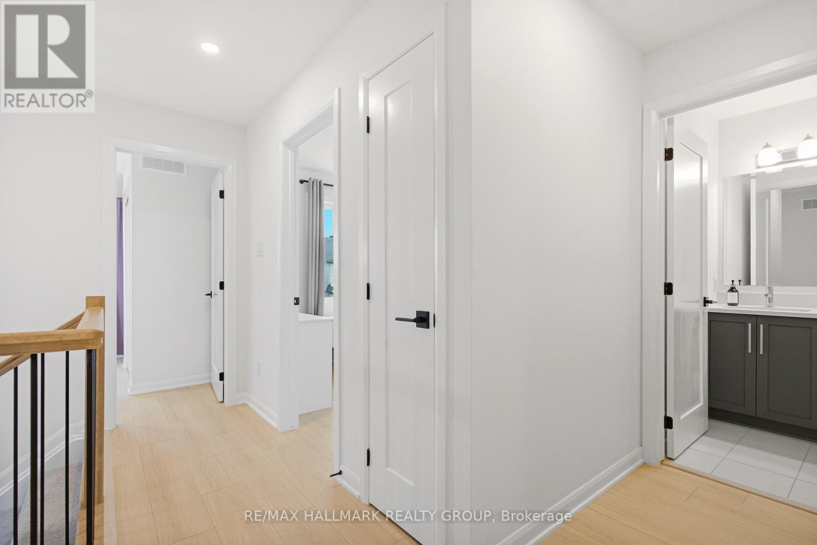 120 Lynn Coulter Street, Ottawa, ON - Indoor Photo Showing Other Room