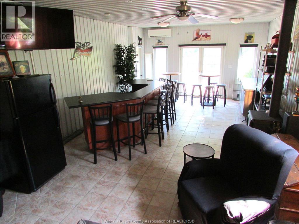 2310 Hickson Rd., Leamington, ON - Indoor