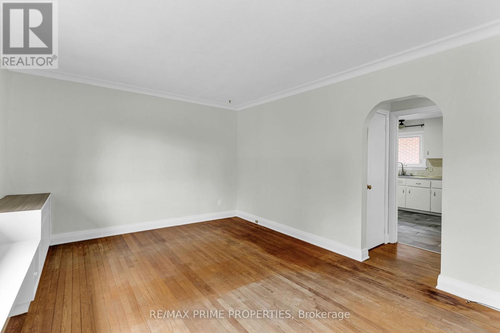 332 Acton Street, Ottawa, ON - Indoor Photo Showing Other Room