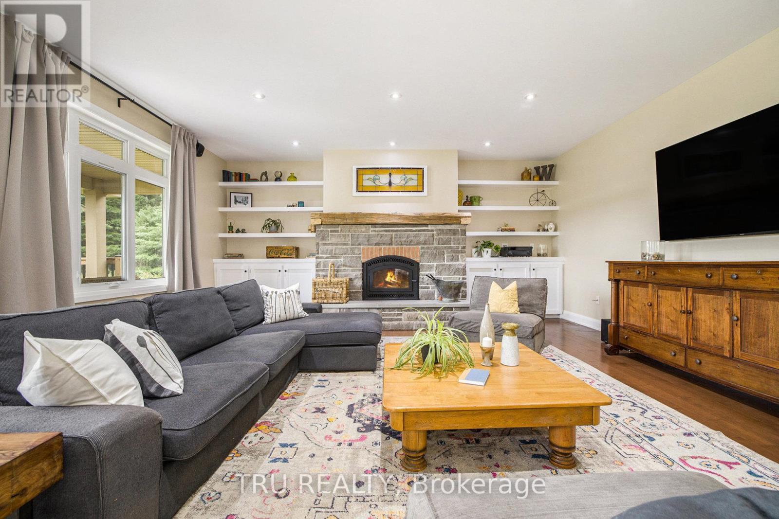 Family Room - 2465 Marchurst Road, Ottawa, ON - Indoor Photo Showing Living Room With Fireplace