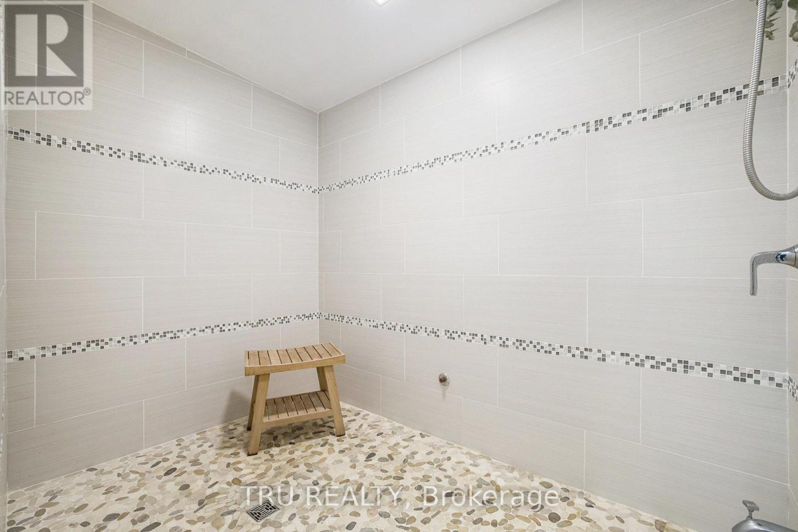 Basement Bedroom Ensuite - 2465 Marchurst Road, Ottawa, ON -