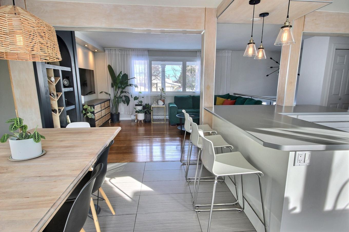 Kitchen - 548 Rue Filiatrault, Rouyn-Noranda, QC - Indoor Photo Showing Dining Room