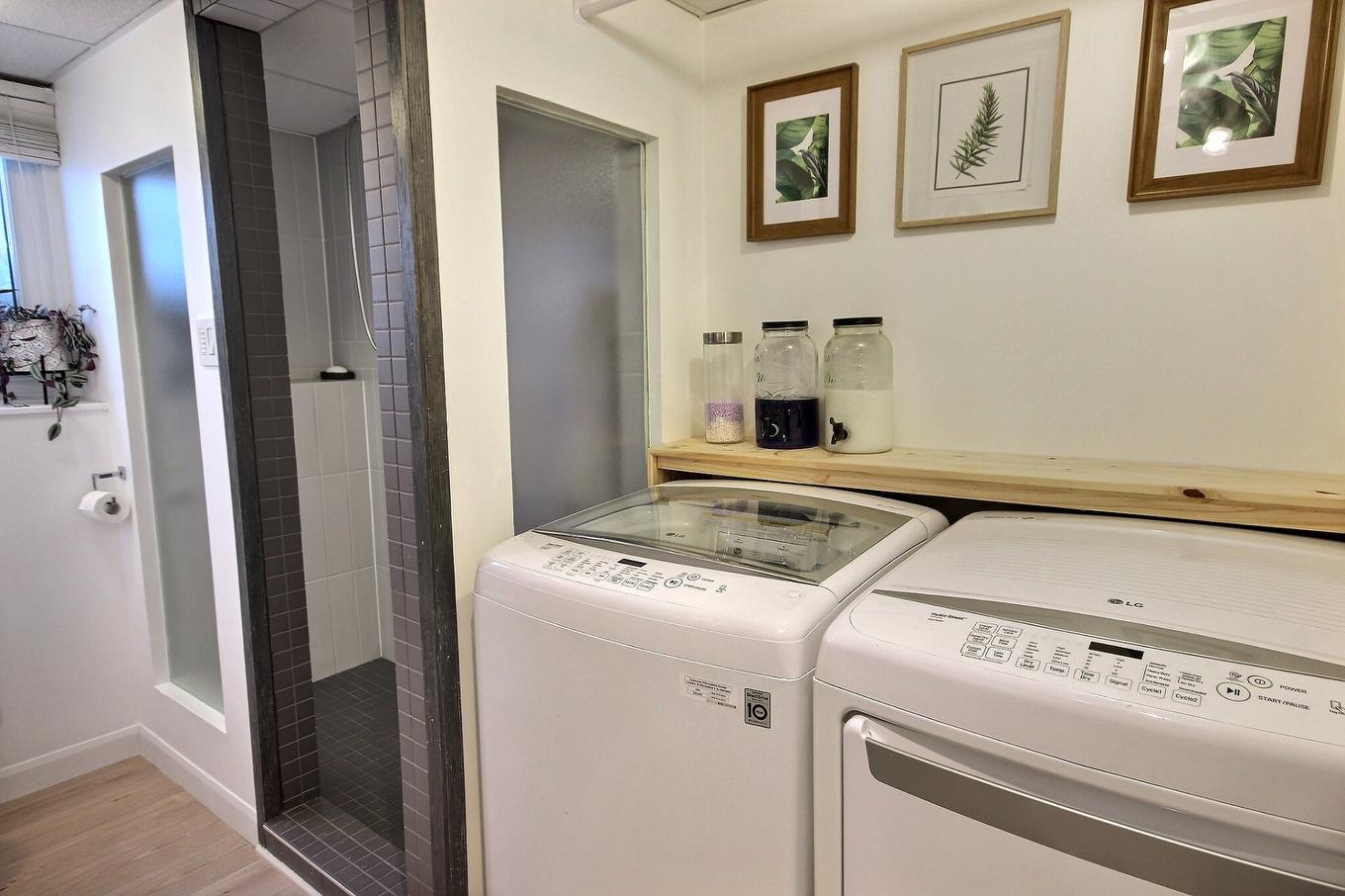 Bathroom - 548 Rue Filiatrault, Rouyn-Noranda, QC - Indoor Photo Showing Laundry Room