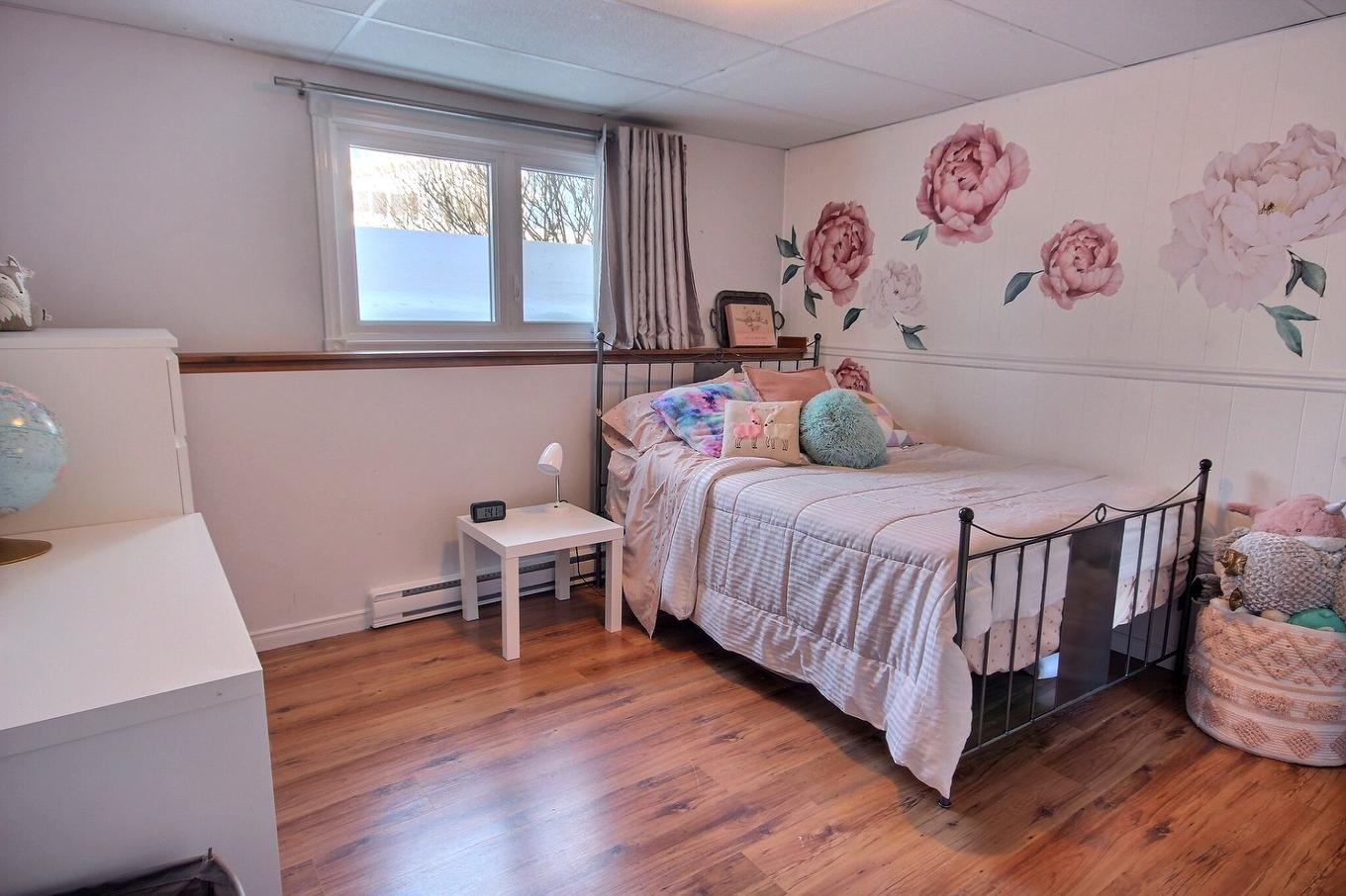 Bedroom - 548 Rue Filiatrault, Rouyn-Noranda, QC - Indoor Photo Showing Bedroom