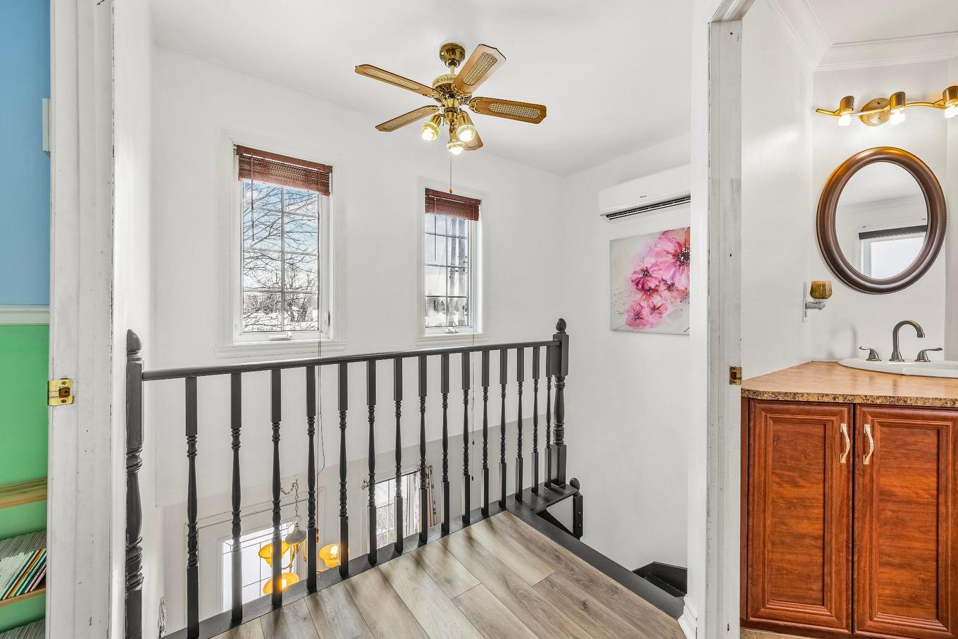 Passageway - 1033 15E Avenue, Laval (Fabreville), QC - Indoor Photo Showing Other Room