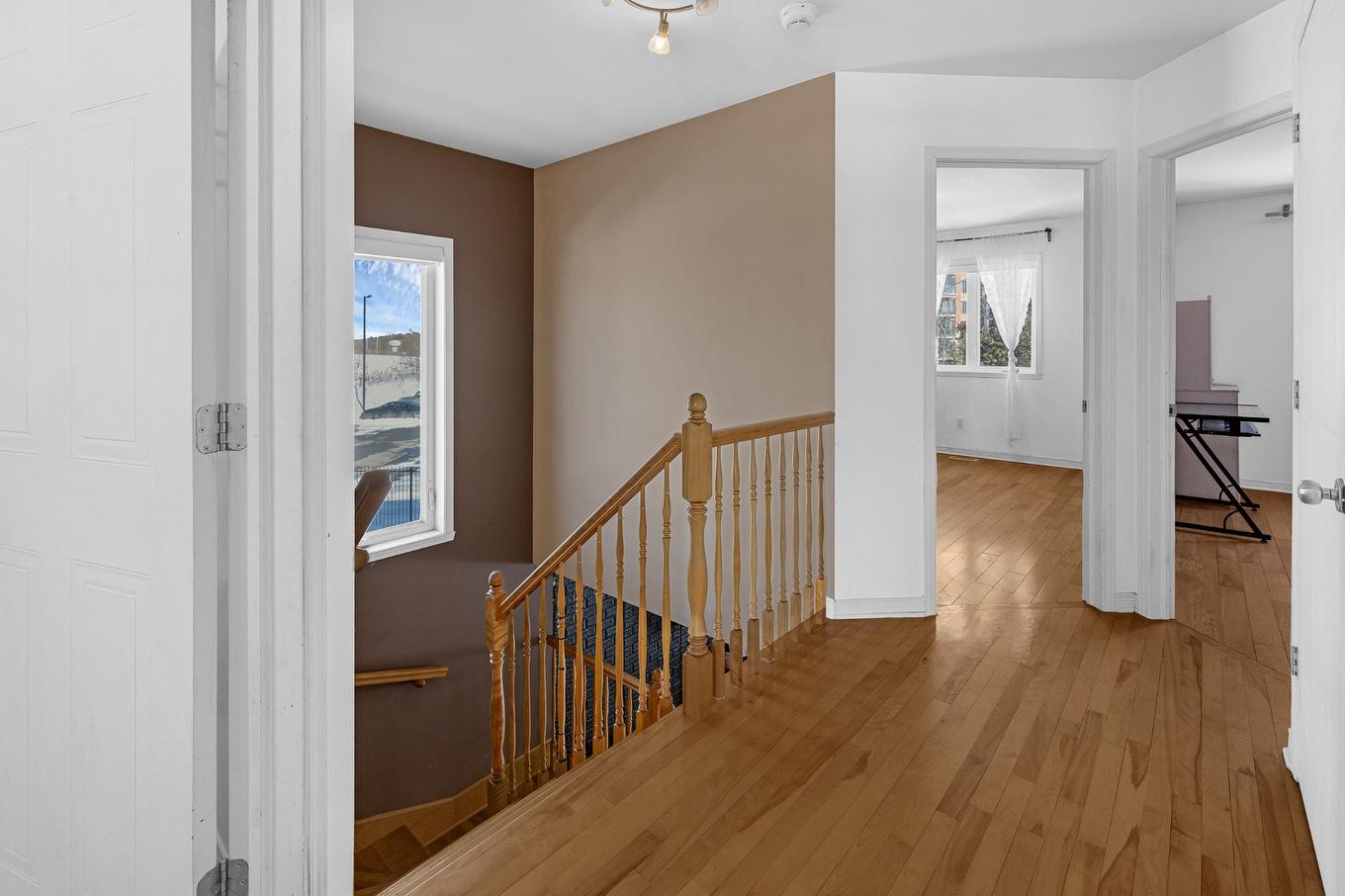 Corridor - 2070 Rue Des Sarcelles, Vaudreuil-Dorion, QC - Indoor Photo Showing Other Room