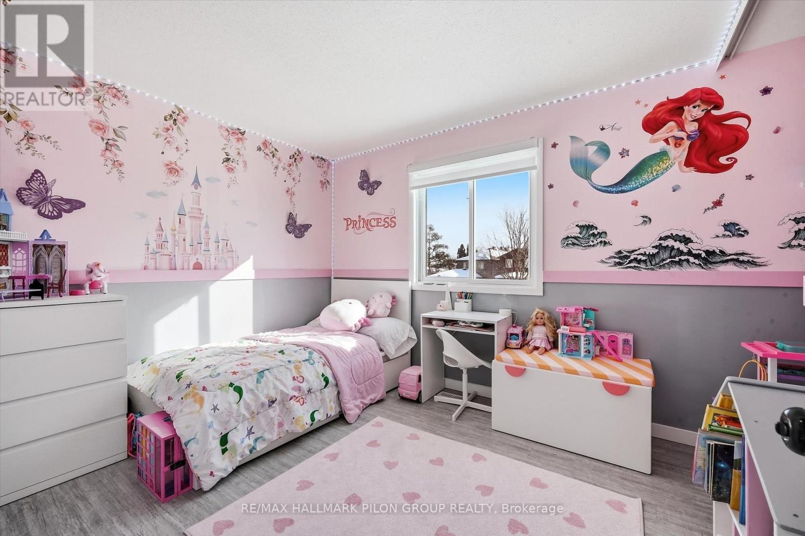 1456 Prestone Drive, Ottawa, ON - Indoor Photo Showing Bedroom