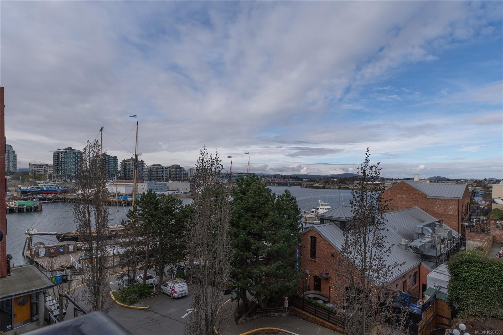 419-409 Swift St, Victoria, BC - Outdoor With View