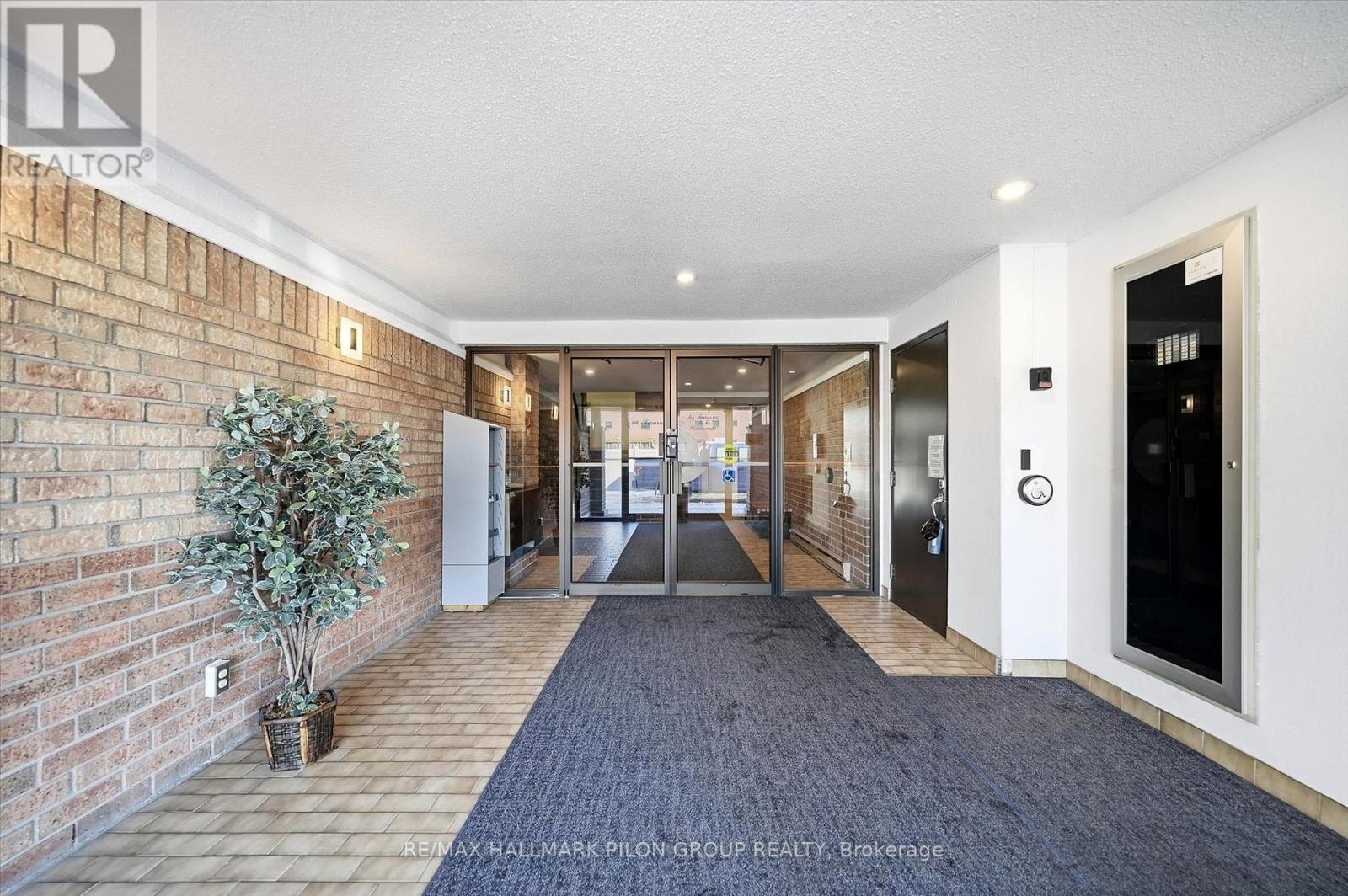 206 - 316 Savard Avenue, Ottawa, ON - Indoor Photo Showing Other Room