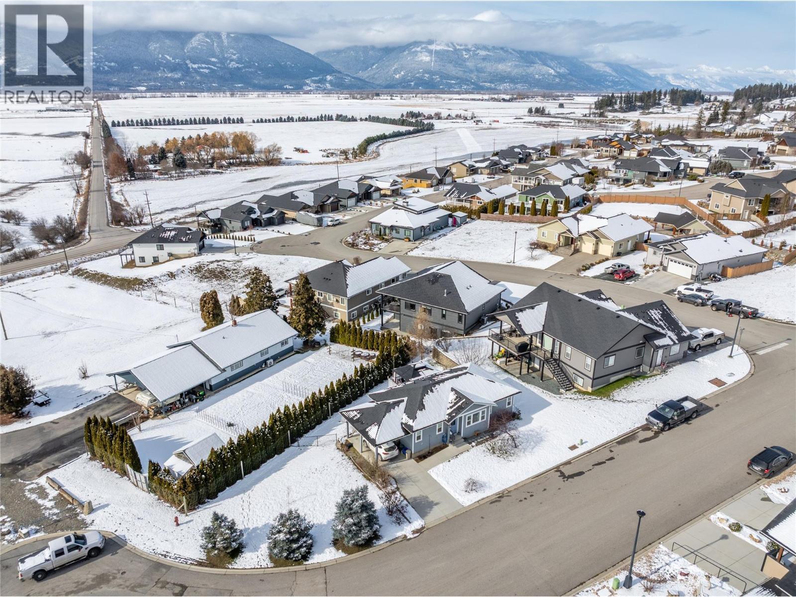 801 Hawkview Drive, Creston, BC - Outdoor With View